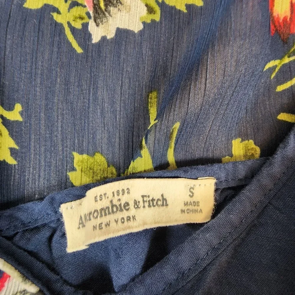 Abercrombie and Fitch Floral Dress size S